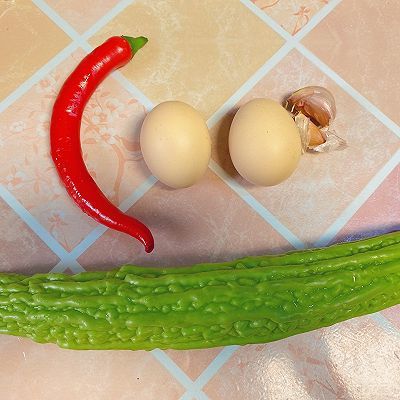 夏季|夏季食苦瓜炒鸡蛋