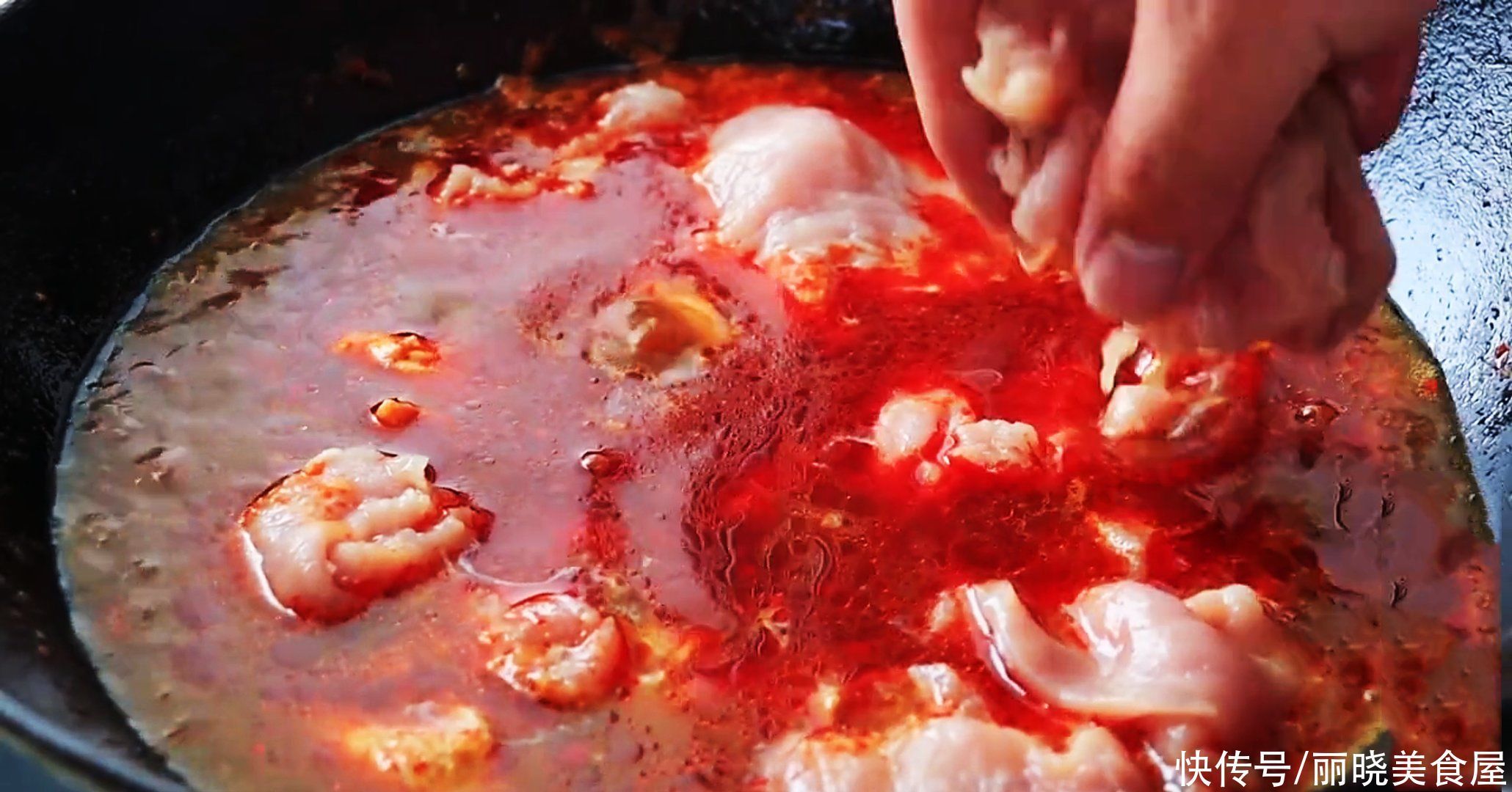 水煮肉片原来这么简单，学会这个窍门，肉片鲜嫩入味，真好吃