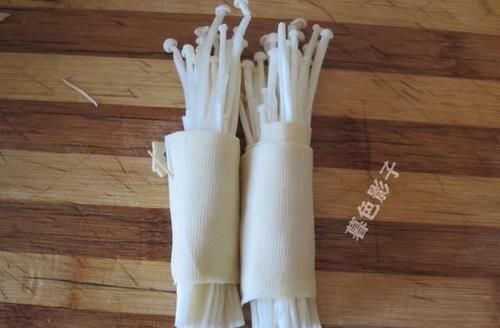  隔三差五|婆婆，晒晚餐，简单不蒸不煮，隔三差五吃1次，益智又健康