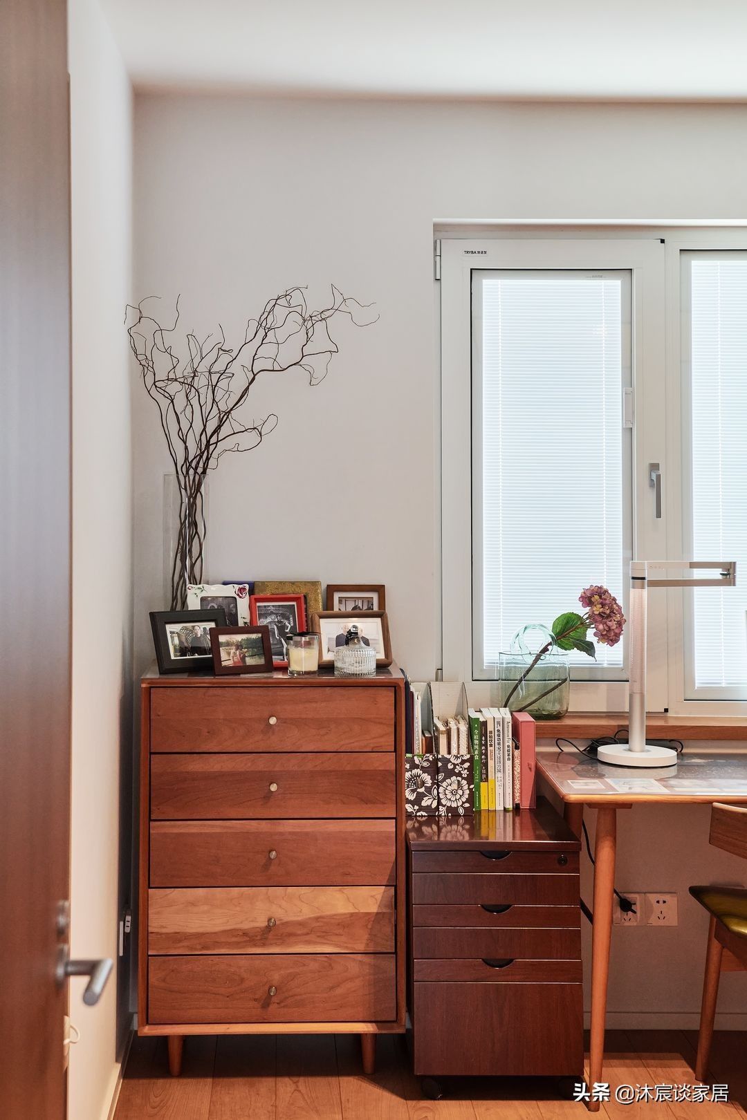 户型|44岁的阿姨,与母亲同住,两人把家布置得温馨美好,适合居家养老