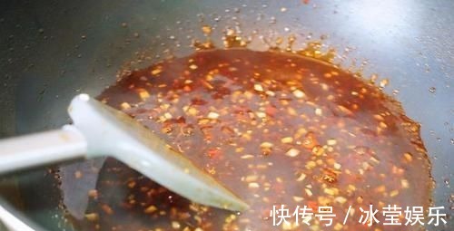 茄子此做法简直太下饭了，好吃到连汤汁都不剩，成本不到5块钱