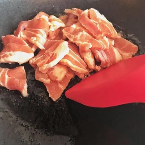 下馆子|五花肉这样做,再也没有机会下馆子了