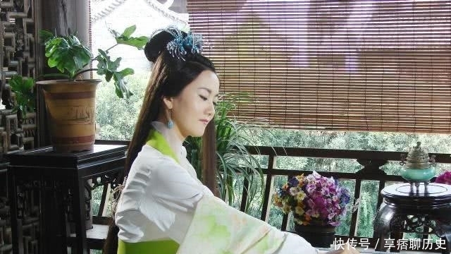 白居易晚年姬妾上百,“诗王”为何从心怀天下,变得贪爱这一口?