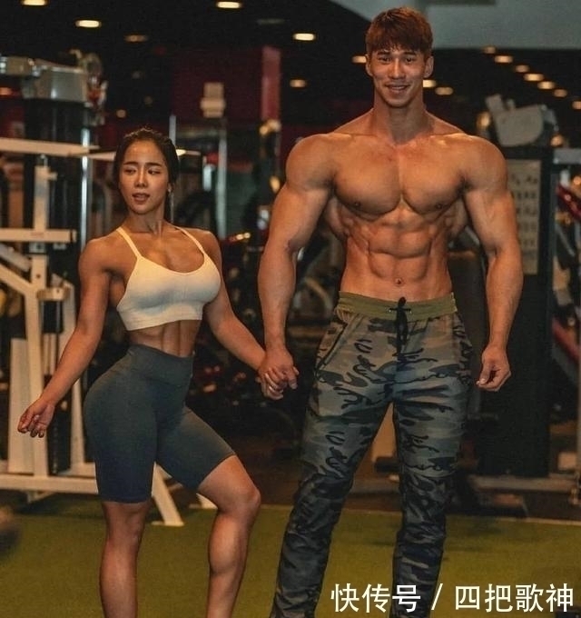 身高差10cm的情侣照 身高差10cm的情侣照