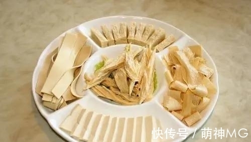 食物|医生建议:女人别太节省,常吃4种食物,或有助补充雌激素