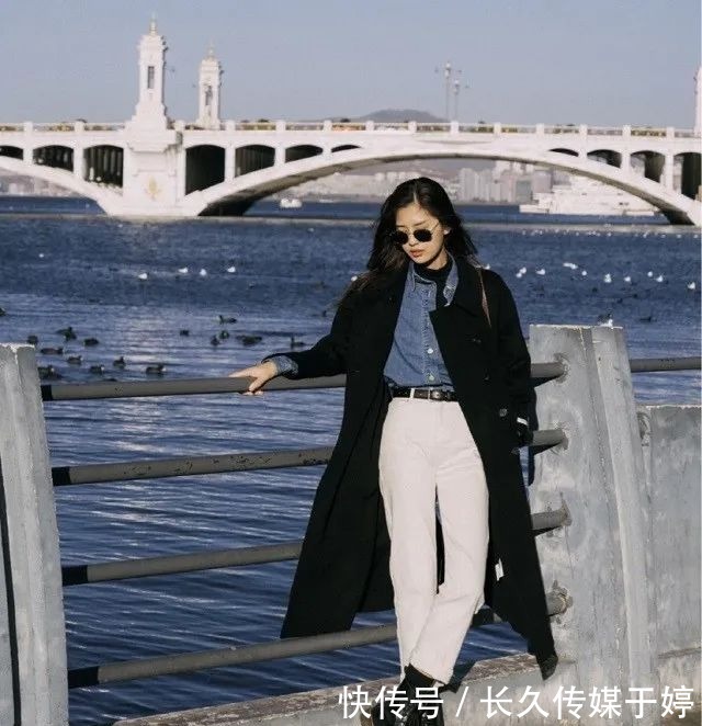 冬天穿“长大衣”，学会这3种穿法