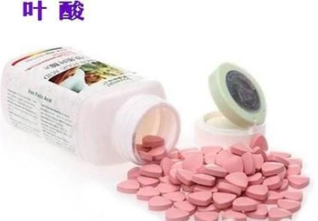 气色|女性45岁后,每天服用一片叶酸,身体或会收获哪些好处呢?