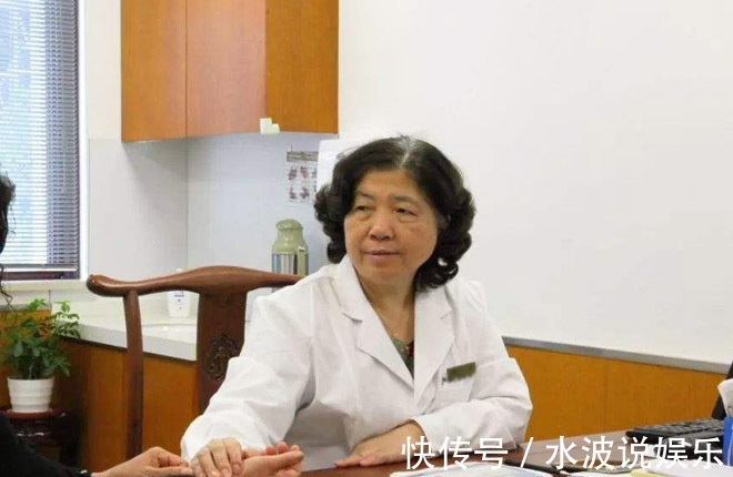 西梅|中医认为女人45岁，处于绝经期，常喝3汤，养子宫、预防早衰