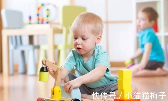 顺时针|婴儿身上三处“智慧开关”,若父母长期抚摸,宝宝智商高身体好