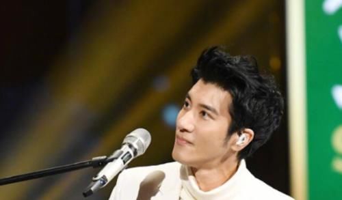 隔壁老樊|頂風(fēng)作案？又一綜藝被曝邀請(qǐng)“愛(ài)豆”嘉賓，以歌手為稱謂