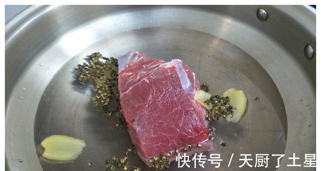 调料|炖牛肉时,不要直接焯水,否则牛肉煮不烂,难嚼还塞牙!