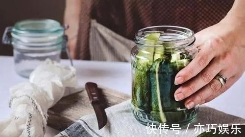 自制|爱吃米面的都注意!这几种食物暗藏“毒素”,你家餐桌上没准就有