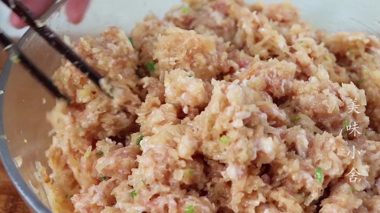 正宗酸汤水饺做法,酸辣爽口,好吃又过瘾,学会都可以开饺子馆了