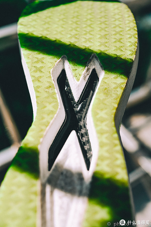 布鲁克斯 缝合怪?还是特立独行——特步300X2.0 跑鞋五公里上脚初体验