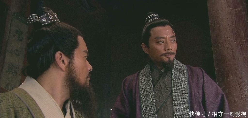 宋江@水浒传:宋江第一次反对晁盖,吴用一句话,梁山再无晁盖容身之地