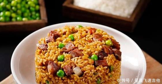 炒饭|做酱油炒饭,米饭不要直接下锅,多做1步,颜色好味道香,不粘锅!