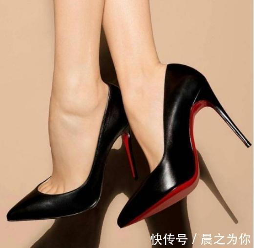 高贵 时尚简约的细跟鞋,尽显女人的高贵优雅