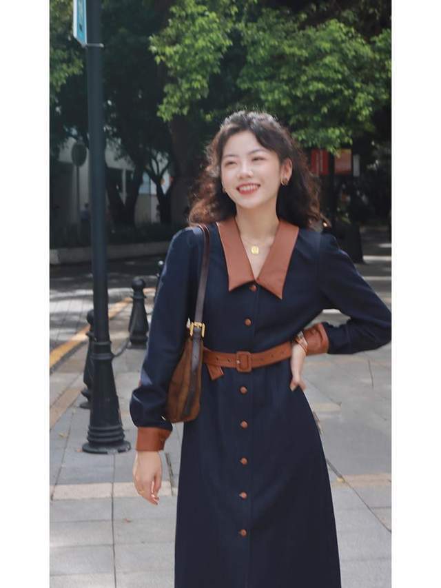 减龄|裙装穿搭指南,30+女性穿起来也不显老,穿出18岁的清纯魅力