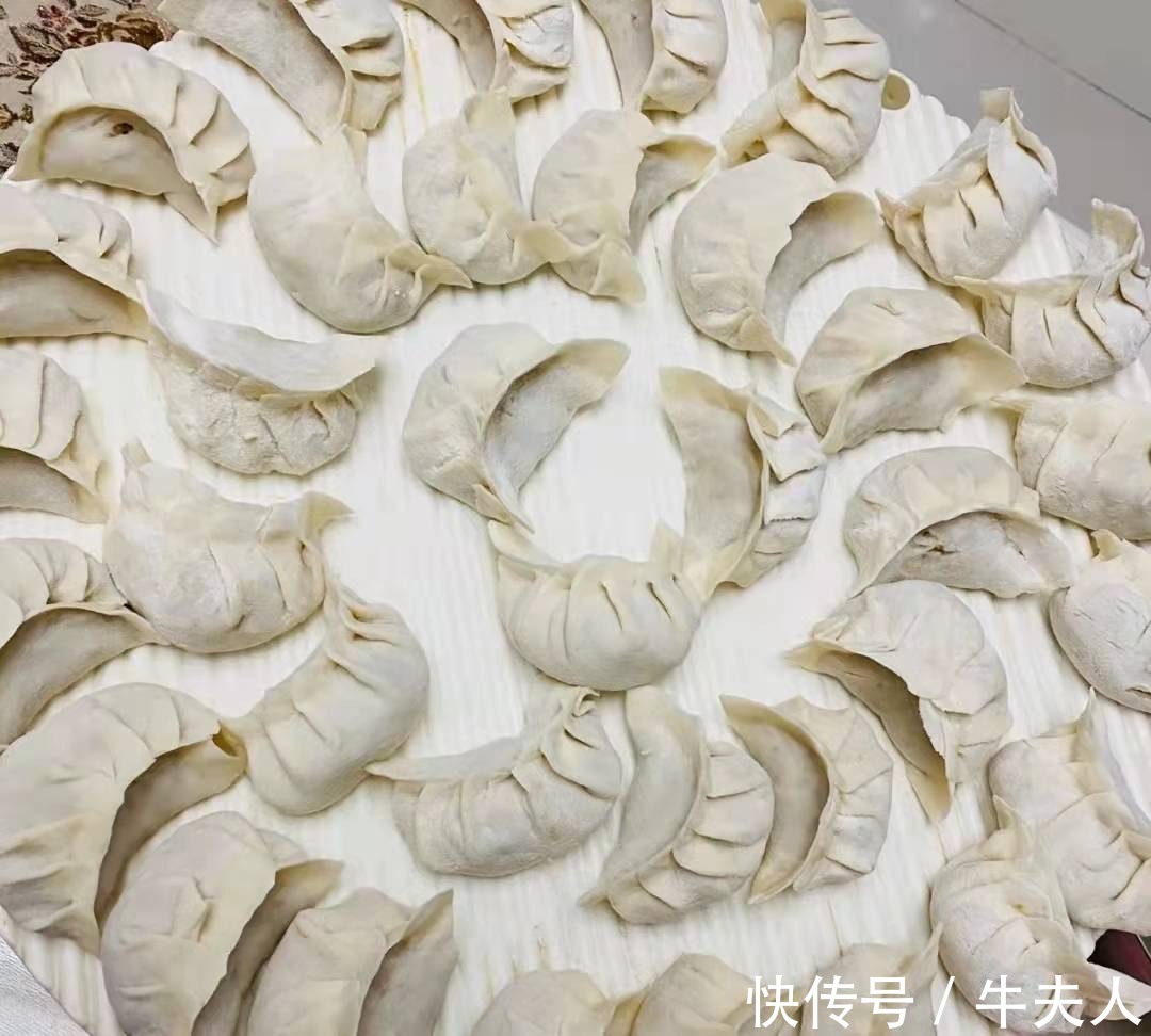 习俗|元旦吃什么?元旦的由来和习俗