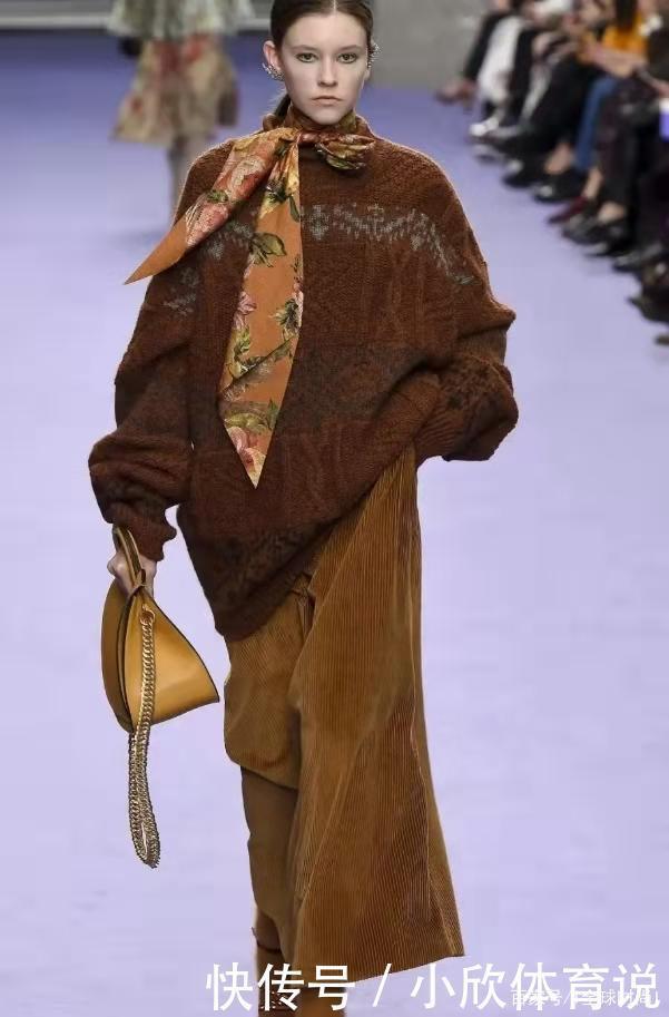 小个子|小个子女生搭配阔腿裤的四个技巧和三个雷区 学会好看还显高