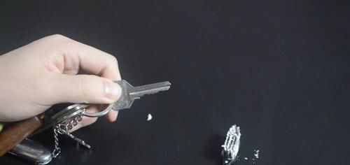 锈迹|在钥匙上涂点牙膏真厉害, 10个家庭9个都需要, 早点知道就好了