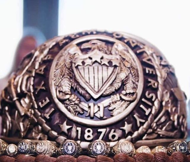 这些蛋糕的设计者,告诉你什么叫真正的蛋糕