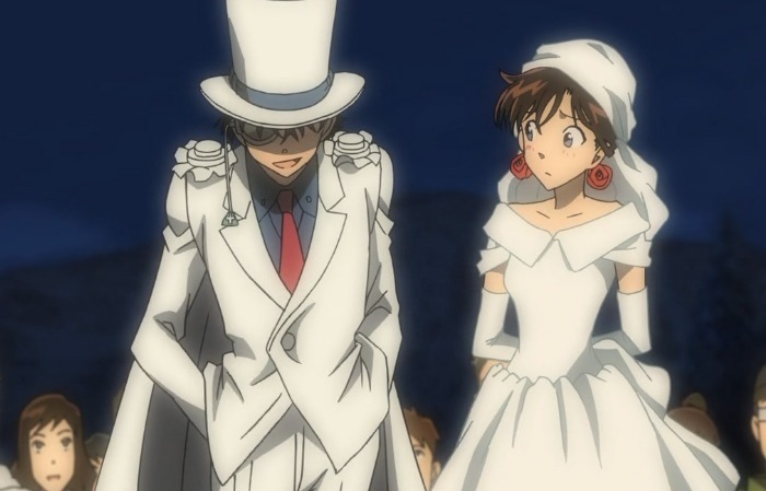 凶手|《名侦探柯南》最新一集,小黑回家过年,凶手玩自曝,推理变逃命