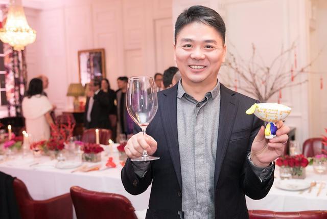 吊顶|京东员工宿舍时尚奢华,不似宿舍更像公寓,如此装修令人好生羡慕