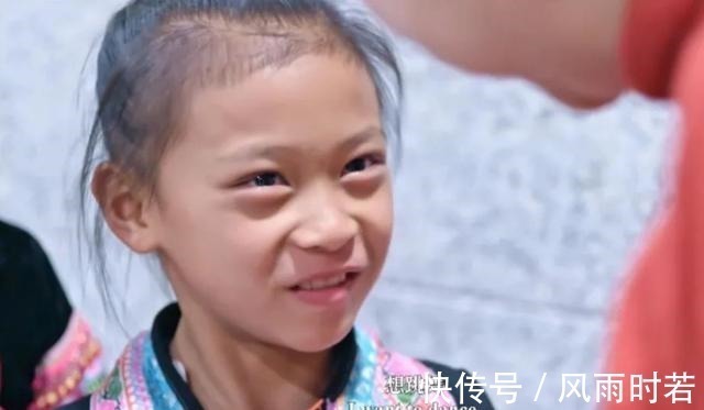 哪吒|妈妈摊前卖猪肉,女儿摊后跳芭蕾惹群嘲:穷人家女孩还想当凤凰?