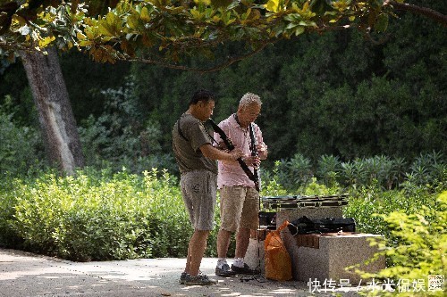 寿命长不长，走路就知道，长寿的人，走路时多半会有3个特点