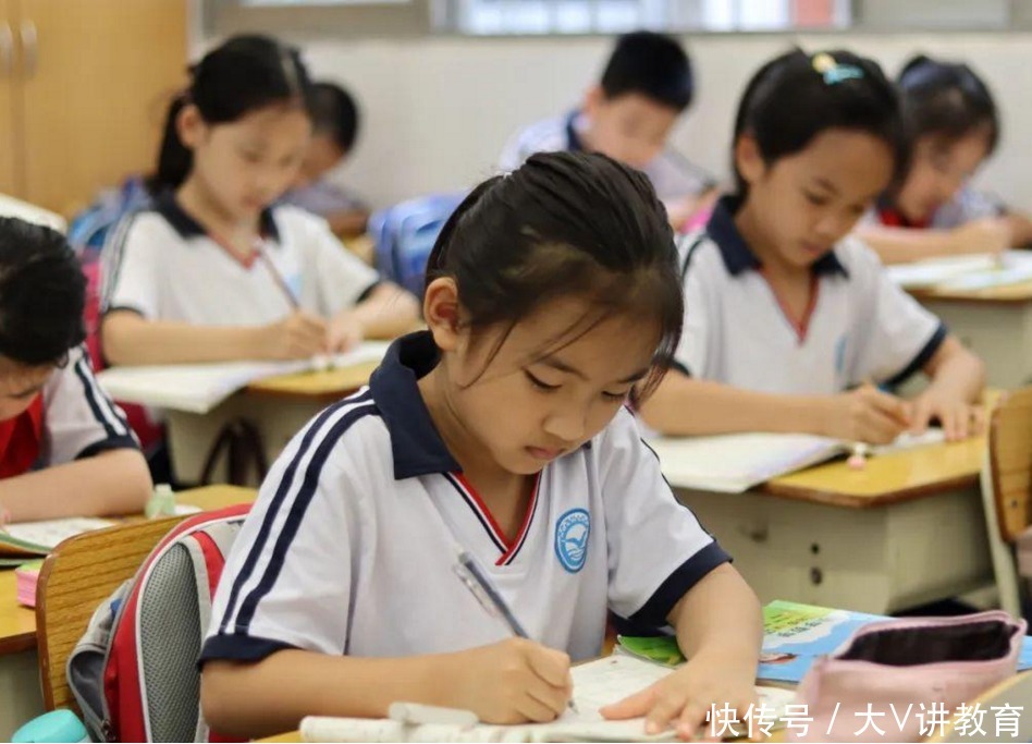 北京“重点”小学排行榜，人大附小表现亮眼，第四名饱受争议