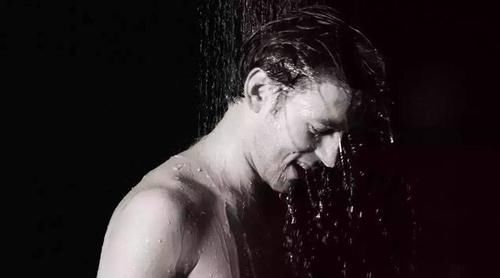 吸烟|37岁王大哥滴酒不沾，却因高血压住院，医生：饭后3件事，少做