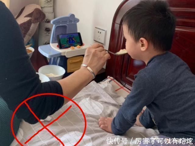 睡眠质量|紧急提醒:父母3种喂饭方式,要立即停止!喂一次,脾胃伤一分!