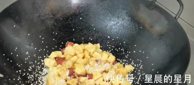 叶子|土豆用这种方法做,外酥里软,美味可口,既可以是菜也可以当零食!