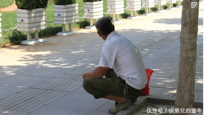 血液粘稠|血液粘稠的人，身体有这4种表现，养血管，谨记饭后“三忌”！