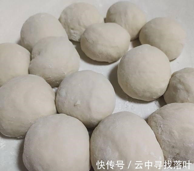 自制汉堡,早餐吃一个,元气满满一整天!