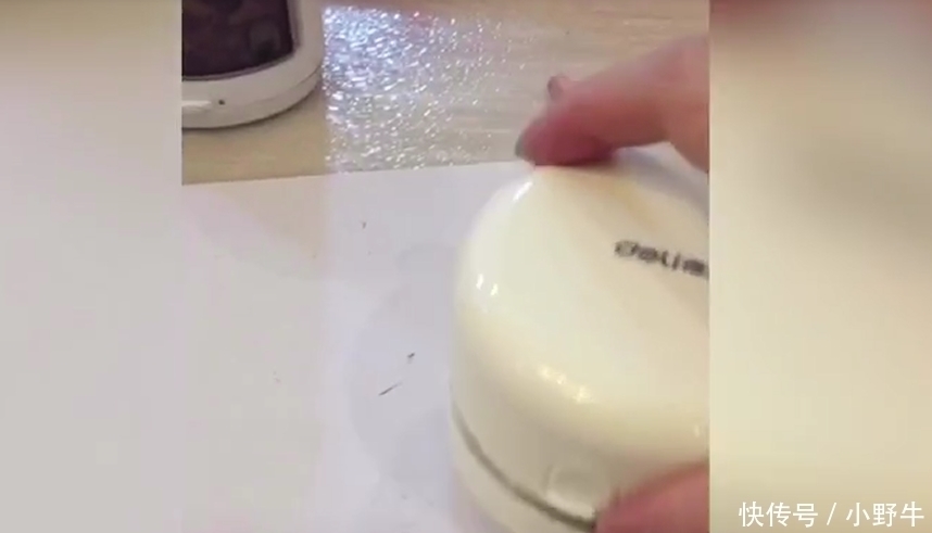 发抖|孩子新买了学习文具,家长看后气得发抖,网友误人子弟啊