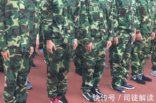 攀比 初中能穿得起“AJ”的学生,无非就是这3种,最后一种不可取