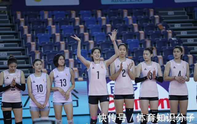 红队|由全明星赛看中国女排，李盈莹可担当核心，杨婕、栗垚不应被埋没