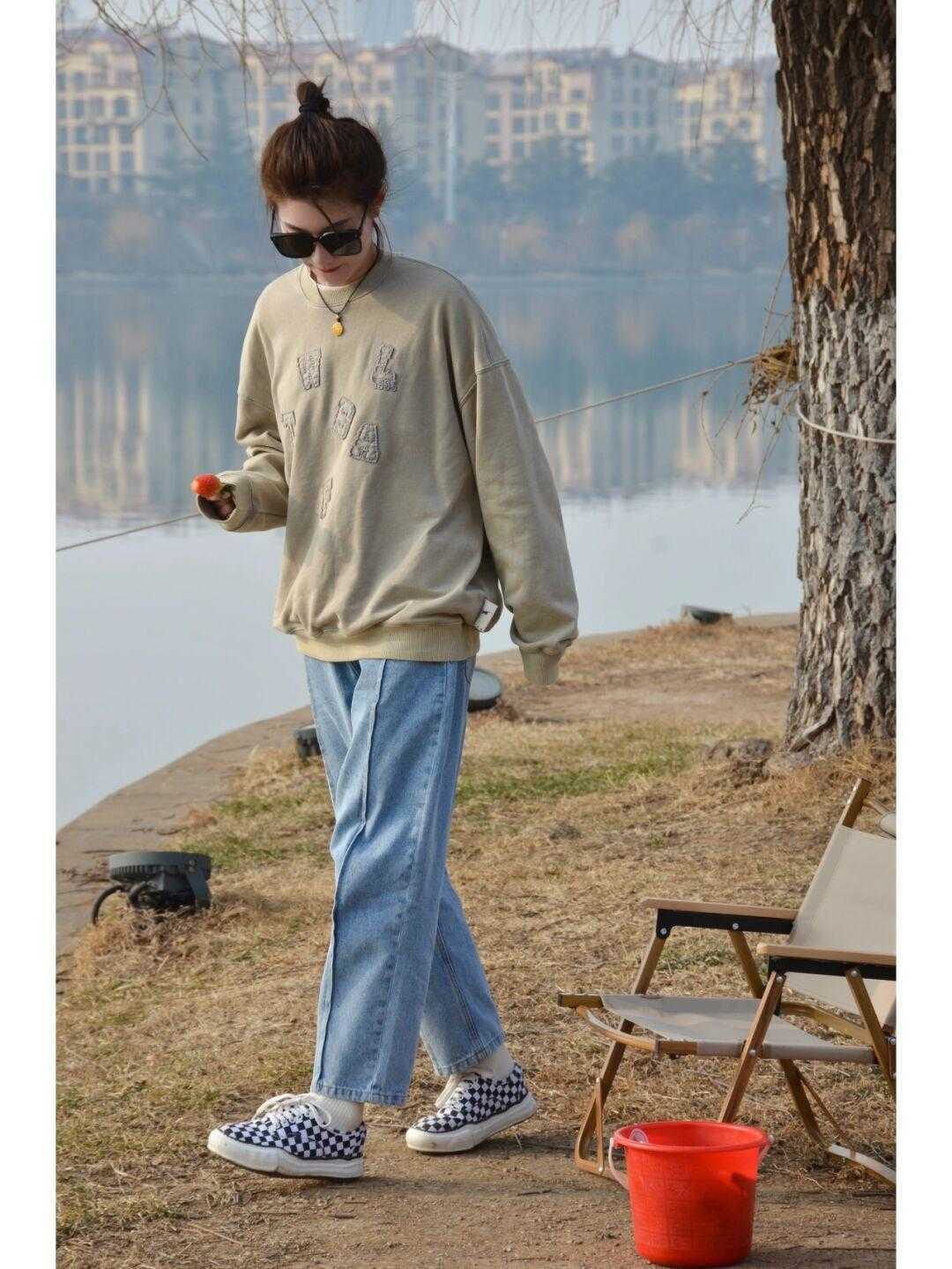 单品 早春校园穿搭别错过这四类,休闲、精致全都有,轻松拥有好人缘