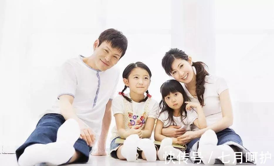 全职|三胎时代，女人兼顾“宝妈”与“全职女性”有多难？回答很真实