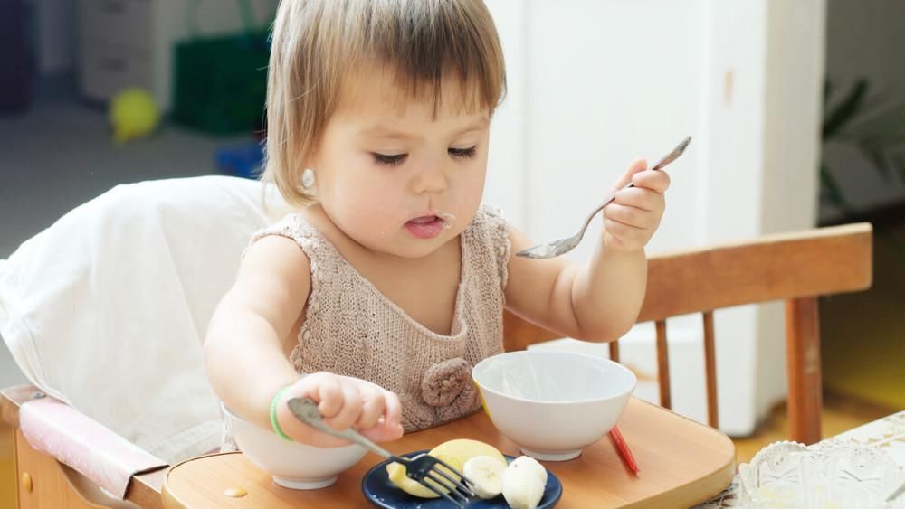 朱丹|应采儿回怼朱丹获网友点赞：孩子吃饭的样子，暴露了你的家庭教养