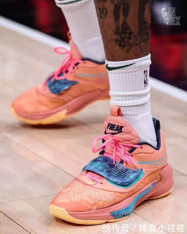 乔治 脸都不要了!乔治比赛上脚ZK4代,自己的签名鞋不穿了,PG6无望?