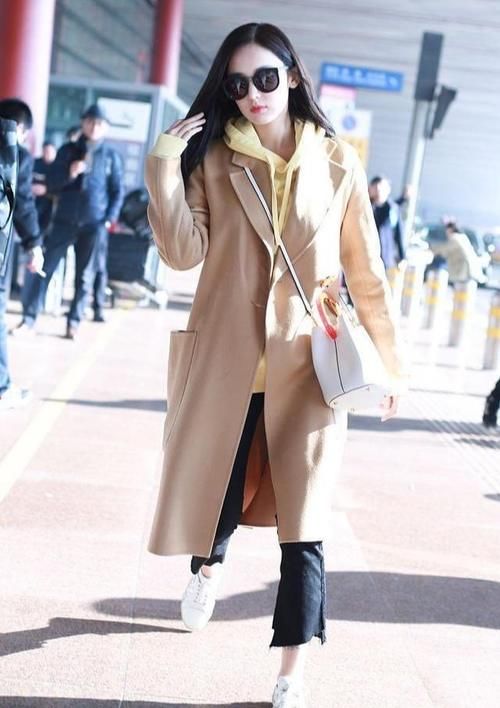 大衣装|甜美女孩的大衣穿搭，时尚和气质那样都不缺，太绝了！