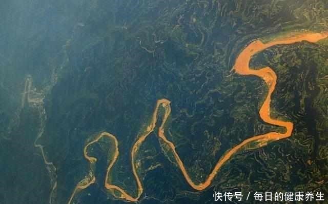 古代|刘伯温斩尽天下龙脉,可到长白山龙脉却掉头就走,刘先保命