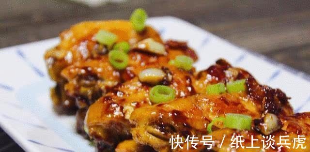 可乐鸡翅|小外甥点名要吃的鸡翅，不放一滴油就贼香，比可乐鸡翅更受欢迎