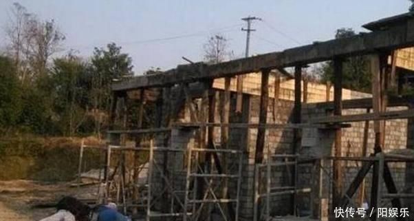 装修|邻居盖了栋这样的房子，村里人都被吓到了，现在房子空着没人住