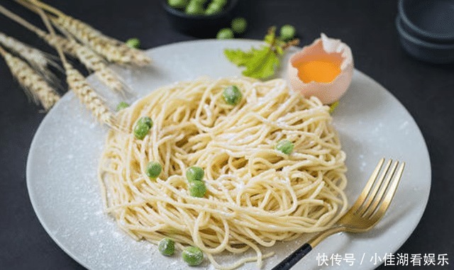 回事|鸡蛋煮面很方便，提醒：吃面条建议注意这5点，别不当回事