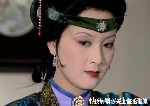 薛宝钗|贾探春为何公然要将薛宝钗撵出大观园?其实不只是她一个想撵