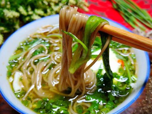 挂面|10分钟早餐面，酸爽开胃，清爽不油腻，好吃到一滴汤都舍不得剩！